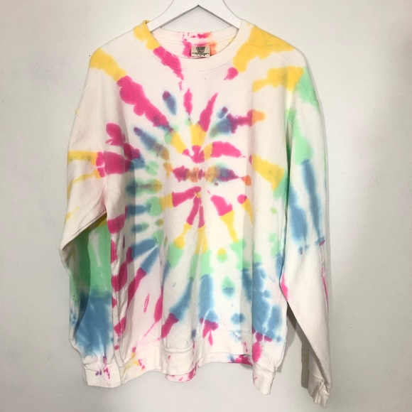 comfort colors tie dye sweatshirt